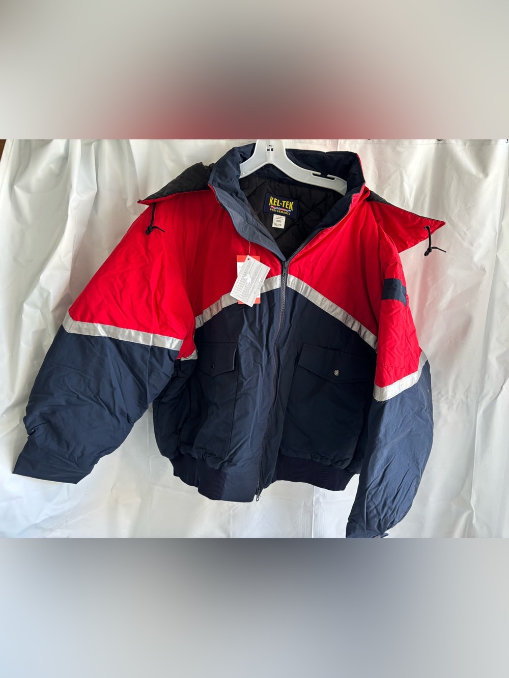 BNWT adult 3XL Kel-Tek puffer lined Bomber Jacket